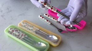 Cute Colorful Silverware Set, Milk Cow Series Ceramic Handle Dinnerware Set Flatware Kitchen Accessories Camping Travel Sets Fork Spoon Chopstick Portable Silverware Set with Case (Color : G