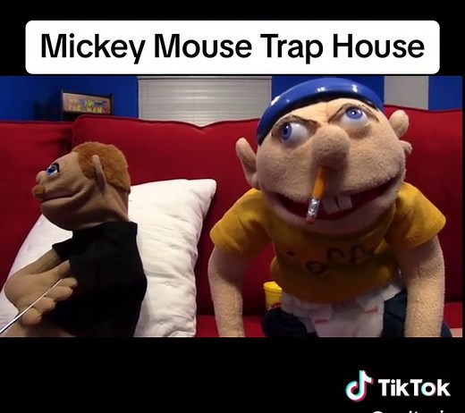 #mickeymousetraphouse #mickeymouse #goofy #jeffysml #jeffy #smljeffy #brooklynguy #brooklyntguy #brooklynguysml #sml #fypシ #fyp #fypage #fypageシ #crime #foryou #foryourpage #foryoupage #viral #viralvideo #viraltiktok #traphouse