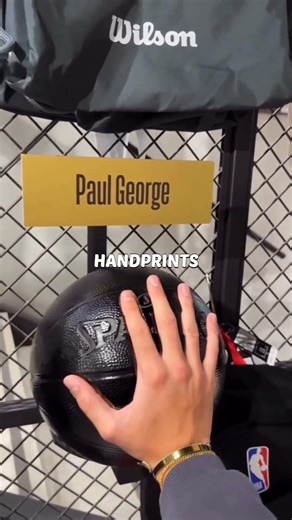 "This hand size is NOT HUMAN! 🖐️🛑" #shorts