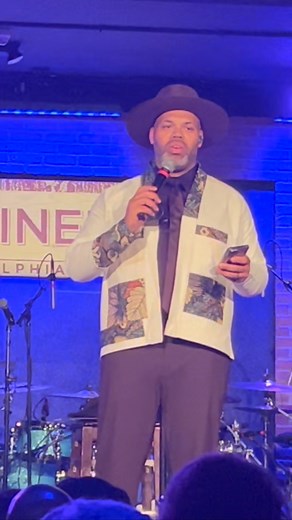 Dedicated this freestyle from my show in Philly to the women of Delta! #ericroberson #deltasigmatheta | Eric Roberson