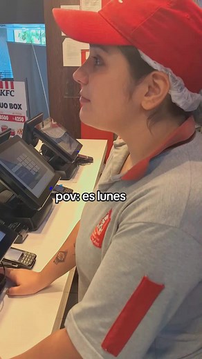 Trabajar en KFC: Cómo Ingresar y Cuánto Pagan en KFC 2024