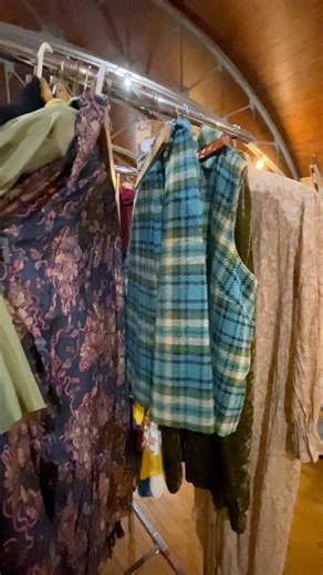 Would you wear this vintage skirt and vest top? #VintageSkirt #RetroSkirt #VintageStyle #RetroFashion #VintageOutfit #ClassicStyle #TimelessFashion | Smiley finds