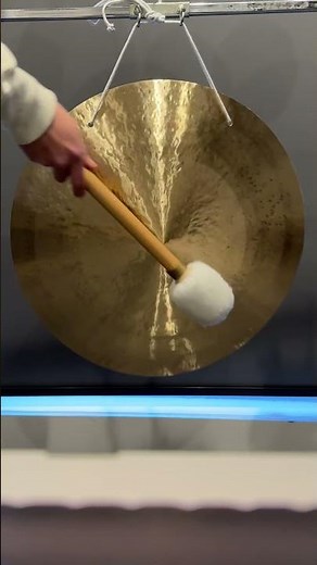 22 inch Wind Gong Demonstration #gong #windgong #fenggong #meditation #soundeffects