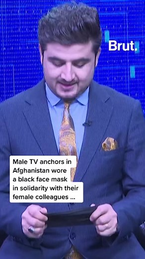 In Afghanistan, female TV anchors are now forced by the Taliban to fully cover their faces on air … #afghanistan #taliban #womensrights #fyp #news