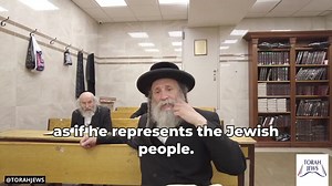 We visited the Grand Satmar Synagogue to hear what the scholars toiling in Torah study have to say about Netanyahu's upcoming visit: "Netanyahu is an enemy of the Torah! Whenever he comes to the US, @Netanyahu acts as if he represents the Jewish people. Even our brothers in the Holy Land suffer from his actions and laws."🔥 | Torah Jews