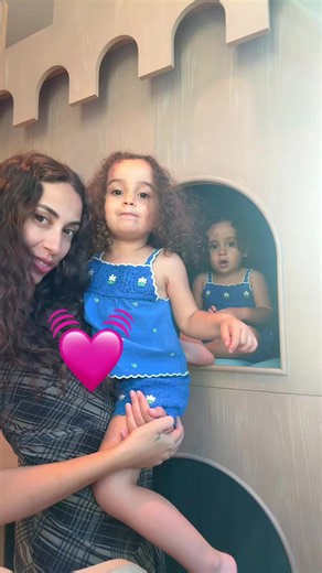 ‏Wlahe bethbennee bs heya kda fahmeen haga?😩🤣❣️🫀 #momlife #daughter | mom life