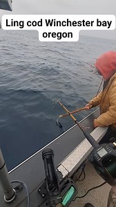 Ling cod fishing out of Winchester bay oregon Rippin Drag Guide Service 541-817-4782 #rippindragguideservice #edgeboats #winchesterbay #pacificocean #uscoastguard | Dustin Noffsinger