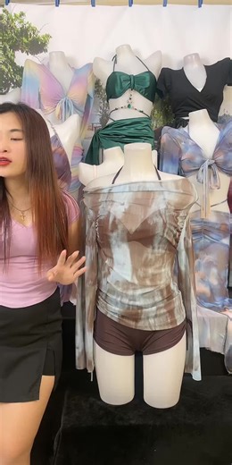 Join our LIVE and get exclusive promotions!