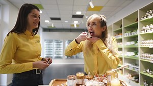 🍯 ApiLand - Apicole pentru Sănătate, direct de la Producători Români 🐝 Brand 100% românesc cu cea mai variată gamă de produse apicole din România 👉 https://apiland.ro | ApiLand