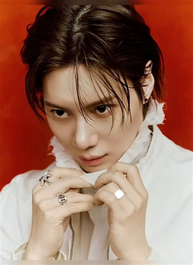Notion Taemin’s Notion Magazine Behind Scenes, Photoshoot 📸 Gorgeous🫠 #taemin #태민 ‪@taemin_xoalsox‬