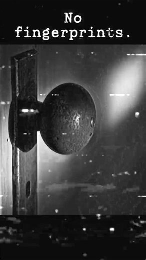 Lost Tape 94 – No Signs of Forced Entry (VHS Horror Short)