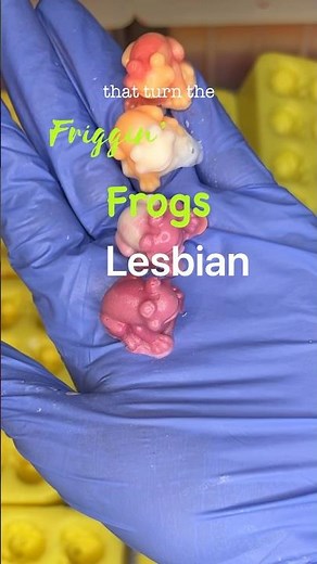 Turn the Friggin Frogs Lesbian Remix 🏳️‍🌈 #gayfrogs #lesbian #soapcutting #soap #lgbtqia