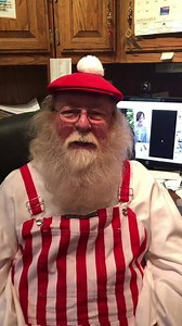 73K views · 4.1K reactions | I’m so excited Santa is coming to The Shabby Tree. We will be doing a craft with Santa next Friday November 20th. I will make a post tomorrow letting you all know a little more about it. | The Shabby Tree | Facebook