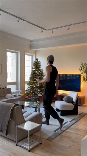 andrew maddock on Instagram: "#ListerinePartner sharing three healthy habits for great hygiene this new year w @listerine ! I’ll have these linked in my bio to shop new years deals on Amazon from Jan 5th to 11th (*deals subject to change) 1) use @listerine mouthwash + floss 2) deep clean with a washcloth paired with lotion to smell your best 3) change your bedsheets weekly #hygeine #menshygiene #habits #healthyhabits"