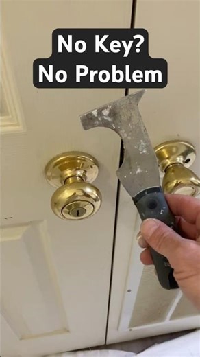 5-1 Painters Tool Door Latch Bypass. #lockpicking #locksport #shorts #skills #covert #painter #edc