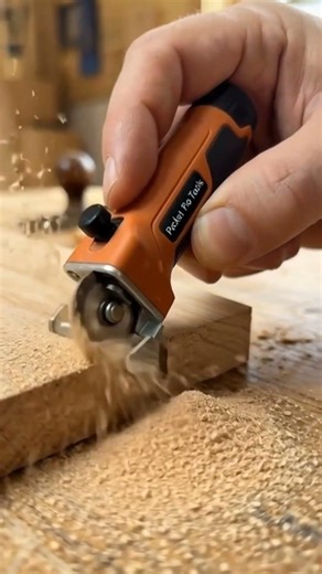World’s Smallest Wood Cutter? 🛠️
