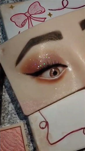Glitter 🪩 elegant eyeshadow tutorial coming 🔜..#trending #viral #beginnerfriendly