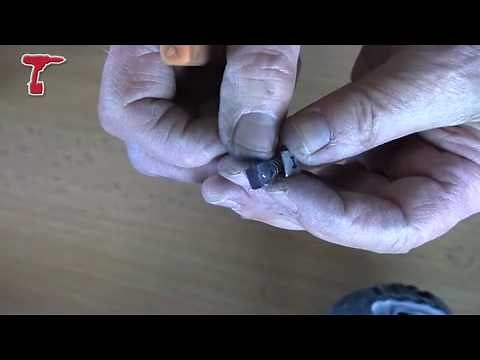 How To...Replaces the Brushes on a Bosch Cordless Drill