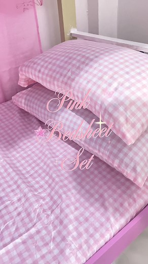 Thiss cutee pinkk stripes bedsheet🌸🎀💖💓😍 #bedsheet #bedsheets #bedsheetset #pillowcase #garterized