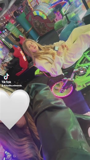 hydieprivxo (@hydielilyx)’s videos with original sound - hydieprivxo