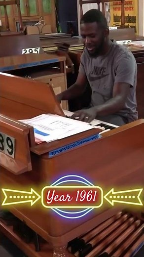 Hammond organ from 1961 - Years of Production Series