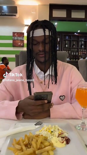 Découvrez 'Vie oyo' de Fofa na Jeune Boss