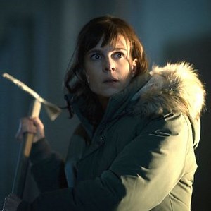 E﻿﻿﻿vil star responds to season 2's latest twist