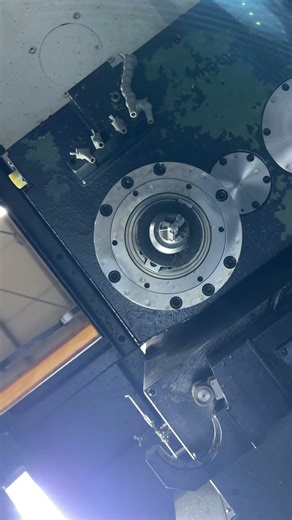 Change tools CNC/ CNC factory in South Korea #cnc #cncmill #cncmill #machine