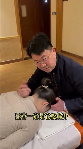 Step-by-step teaching of effective massage techniques for beginners