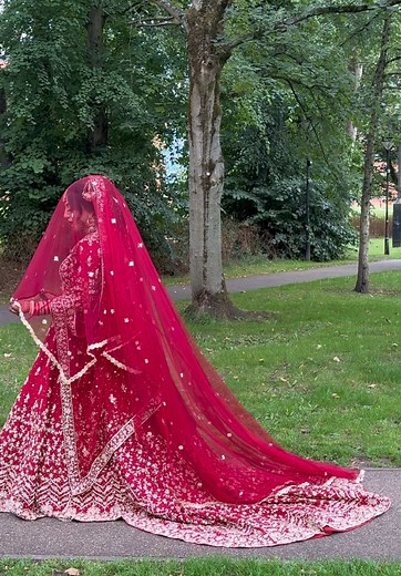 Elegant Red Bride Inspiration for Wedding Season
