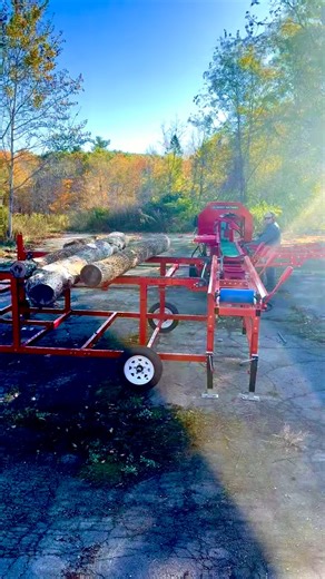 Want more from your Lil Bandit Deluxe 45Ton? Introducing our Lil Bandit 10x14' Live Log Table. AVAILABLE NOW! This table Adds an additional 5 Tons of log weight capability. Hydraulic Control and Towable. See for yourself. ☎ Call us direct: 501-777-5544 📬 contact@wynotdirectimport.com 🌐 www.wynotdirectimport.com | Wynot Direct Import