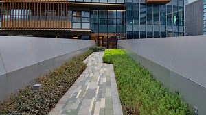 China combines buildings with green walkways