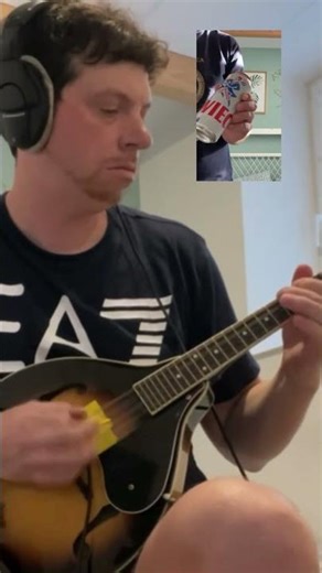 INTENSE mandolin drinking riff 🍺
