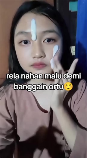 Review Milk Cleanser dan Tips Tampil Glamazing