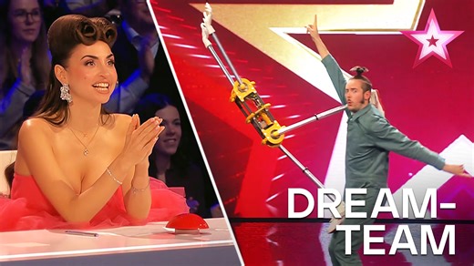 Akrobatik mit einem selbstgebauten Roboter? 🤖 Daniel macht's möglich! Auch ein kleiner Technik-Fail konnte die beiden nicht stoppen - im Gegenteil: Nach der schnellen Reparatur lieferten die beiden eine Show, die im Kopf bleibt! Hat es euch gefallen? 🤩 Die neue Staffel jeden Samstag um 20:15 Uhr bei RTL und die jeweils nächste Folge exklusiv vorab auf RTL ⭐ #Supertalent #Supertalent2025 #RTL #Casting | Das Supertalent