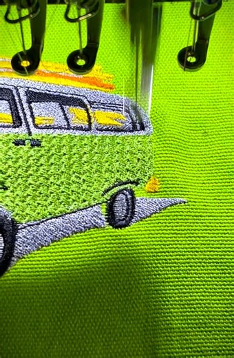 Name that vintage bus 🚌 🏄‍♂️ Learn how to digitize like a pro: www.hsi.us/training Learn about the top machine choice of the pros: www.hsi.us/tajima #VintageBus #VintageVibes #DigitizeLikeAPro #TajimaEmbroidery #TMEZ #Digitize #digitizer #digitized #volkswagen #volkswagenbus | Hirsch Solutions LLC