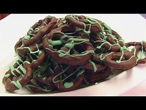 Betty's Candy-Coated Pretzels for St. Patrick's Day