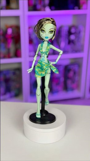 Frankie Stein Skull Shores (in color) 😂🩵⚡️ #monsterhigh #monsterhighdolls #monsterhighcollection