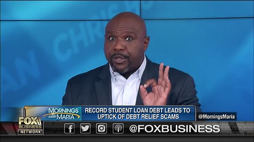 Social media scammers net $117M targeting shoppers, romance seekers: FTC