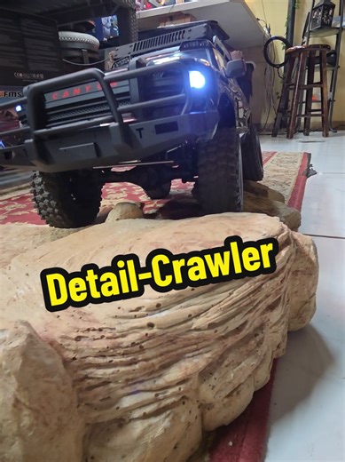 Custom 1/10 Scale Crawler Design and Features