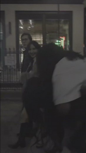 London piggyback ride
