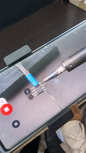 Working on a 555 Timer IC | Eazytronic Robotic Classes