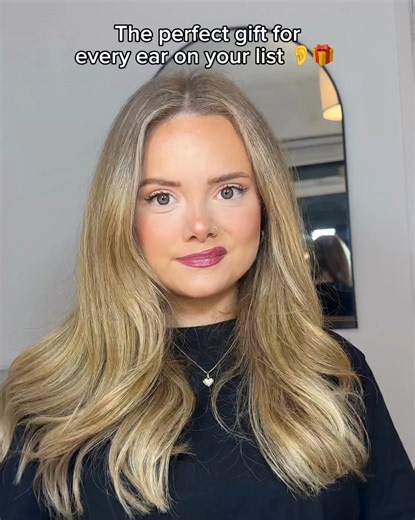 2.6K views | Want to ace gifting these holidays?  Loop earplugs to the rescue! With an option fit for every special person in your life, each pair offers: ✅ Certified hearing protection  Adjustable ear tip sizes 﫶 Reduced stress and anxiety Shop now to making gifting easy  | Loop | Facebook