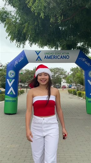Celebrate Christmas at the Americano School