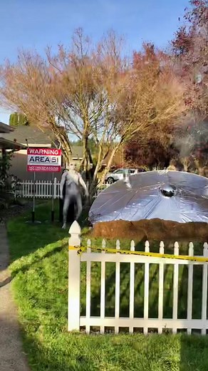 Halloween Alien Blockbuster Extravaganza