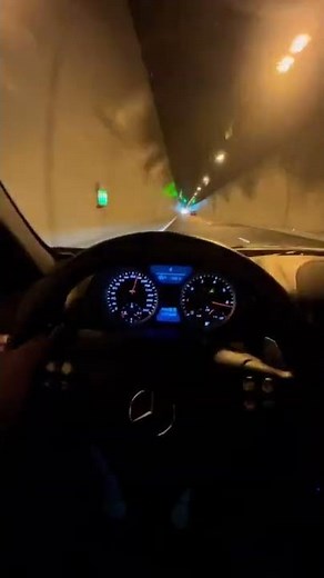 SLK 55 AMG TUNNEL RUN