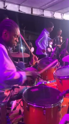 Taking you back to Praise Explosion 💥 1 intro 😋 #foryoupage #samjay #trending #officialdeborahajayi #music #instadailydrum #drumnetworkafrica #drums | Jayeola Samjay SammyDrumz Page