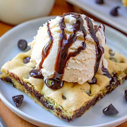Lazy Chocolate Chip Cookie Bars