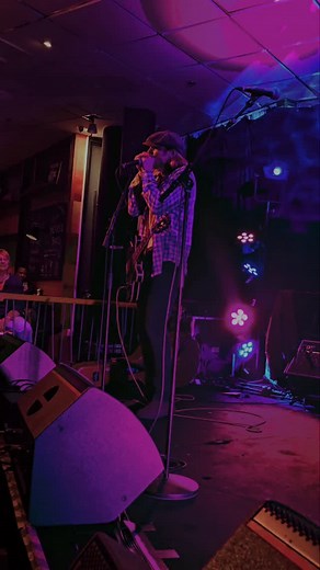 Tres Hombres Toursupport on Instagram: "Jesse redwing & band raged thru @liveatheart like a hurricane !! #treshombrestoursupport #jesseredwing #letthemusicdothetalking"