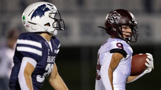 High school football: Winneconne remains undefeated with victory over Xavier